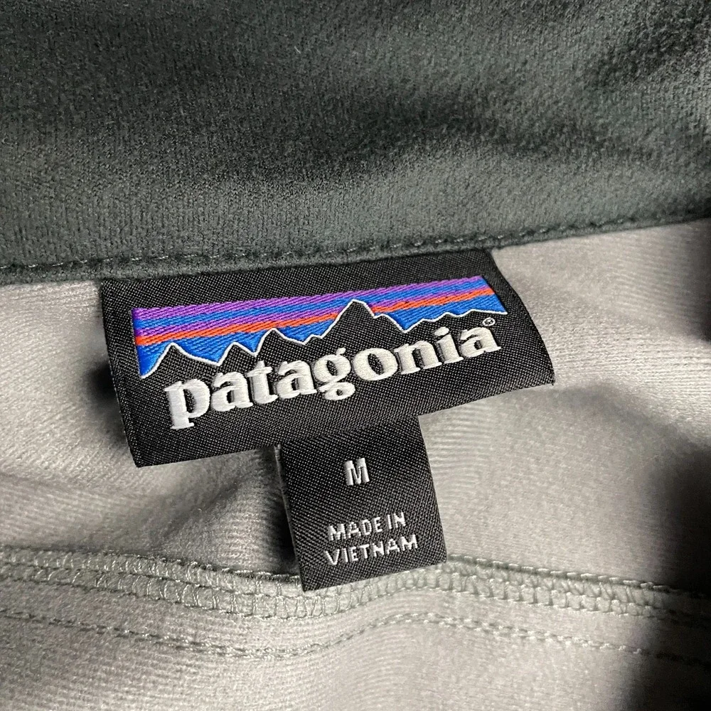Patagonia Jacket Mens Medium Gray Sidesend Softshell Full Zip Coors Light Logo
